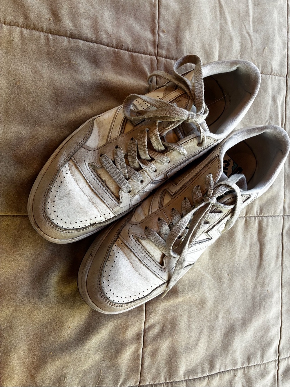 Vans Men’s White Comfort Cush Sneakers with Gum Soles